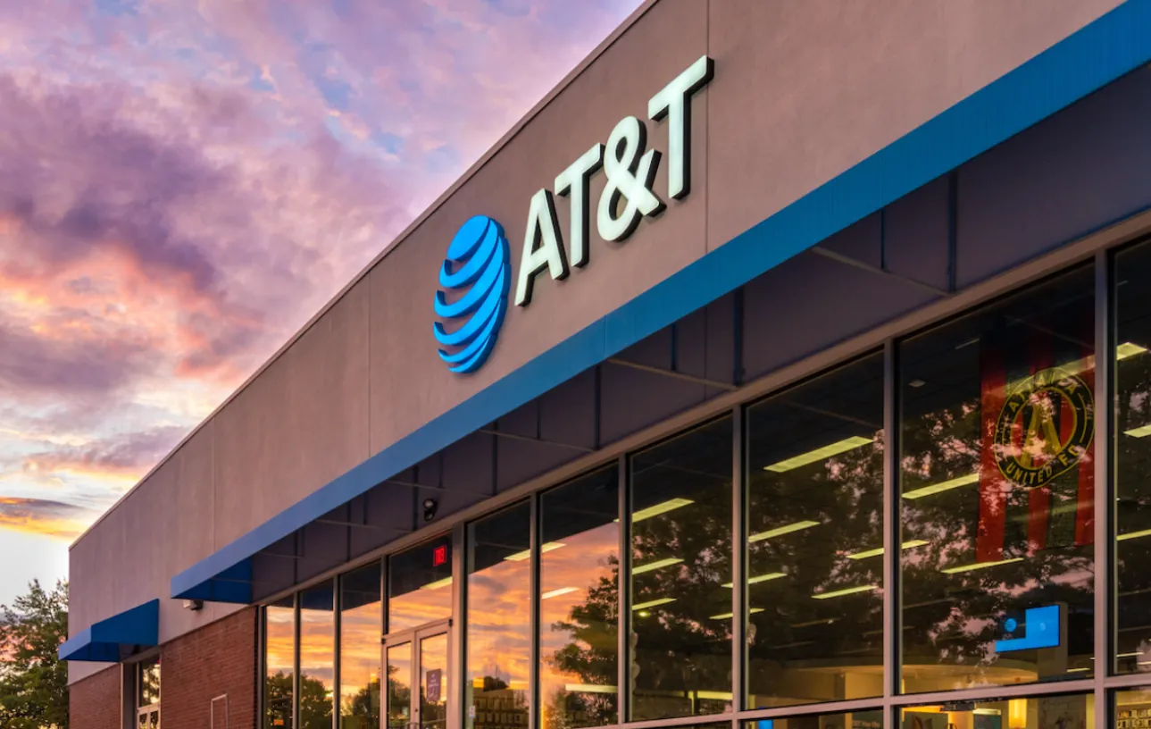 AT&T has launched its 5G network today in 10 US cities