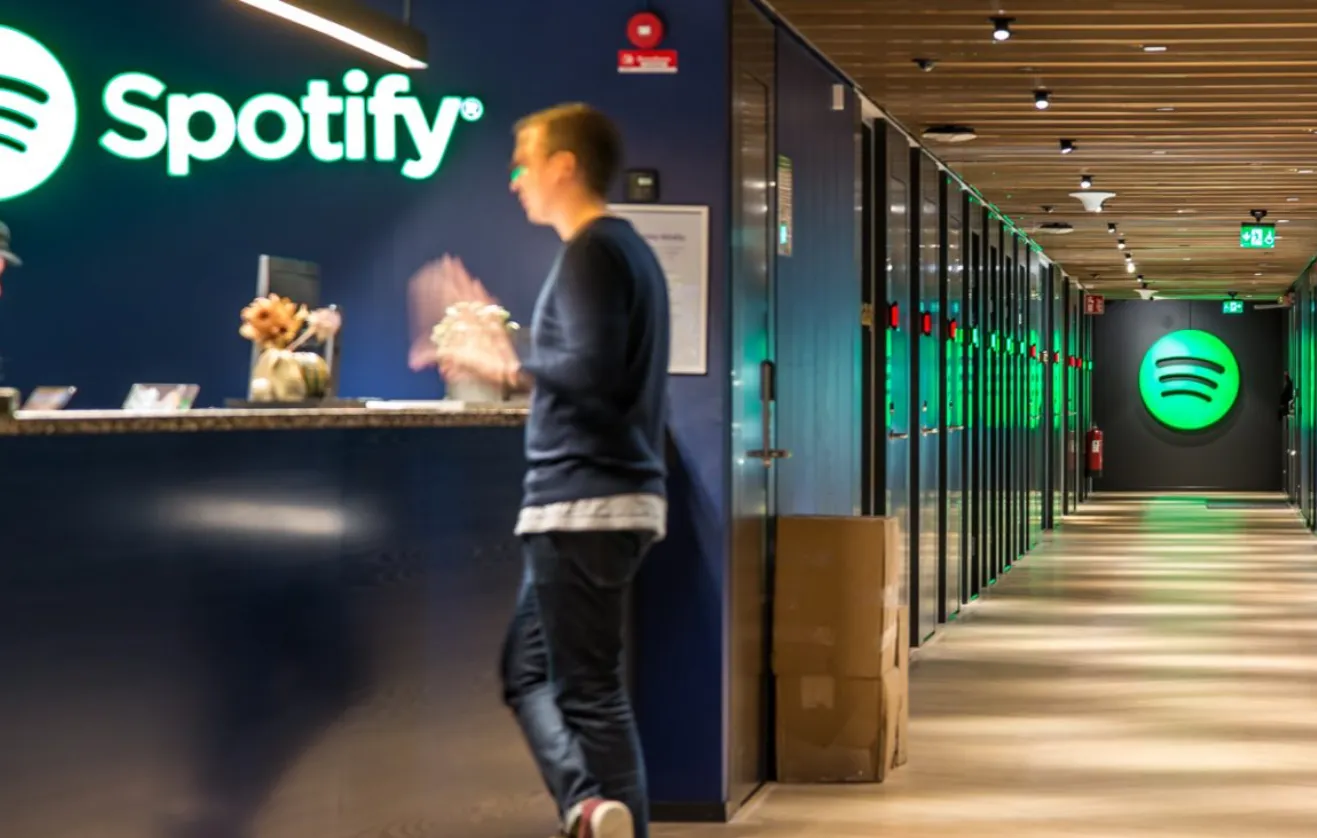 Spotify is giving away Google Home Mini devices to all US Premium subscribers