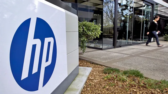 HP now officially splits into two companies