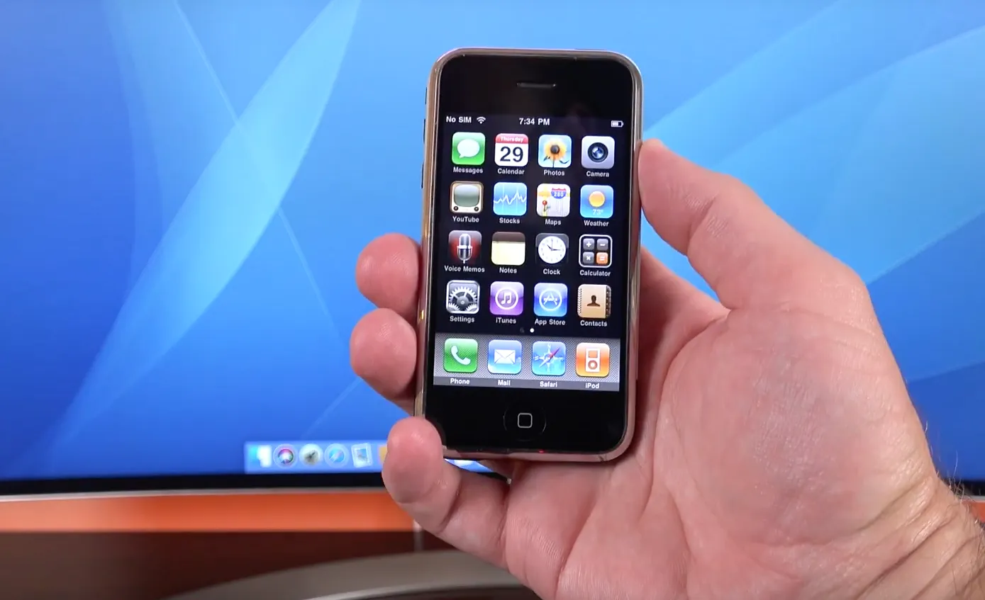 Tech YouTuber, DetroitBorg shares retro themed original iPhone unboxing
