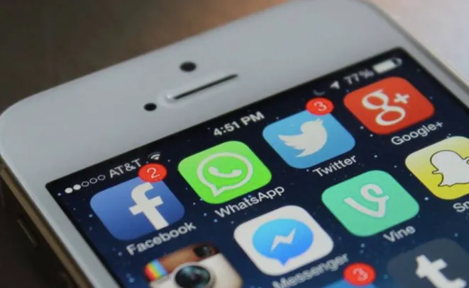 ‪‎WhatsApp‬ is now more popular than texting