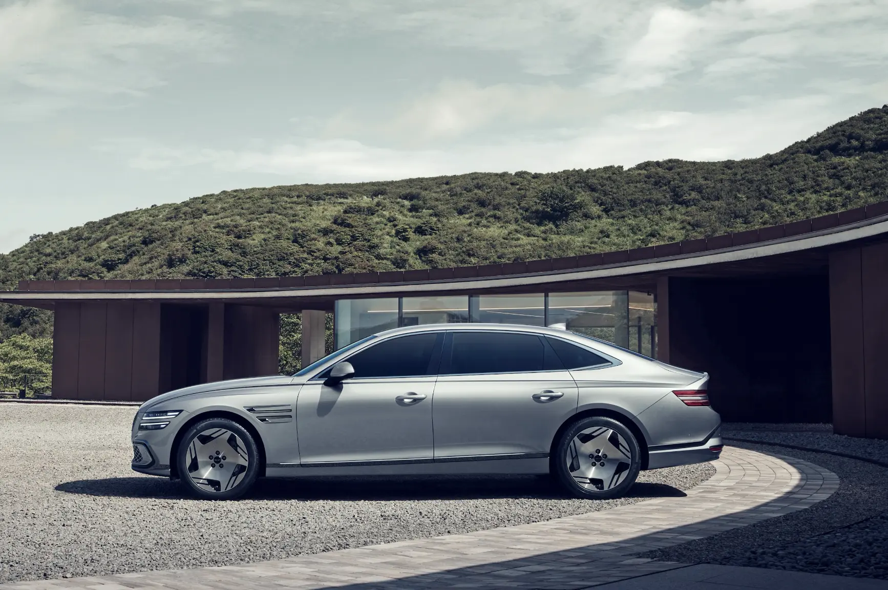 Genesis Electrified G80 Side