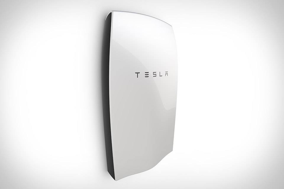 Tesla launches new battery for homes