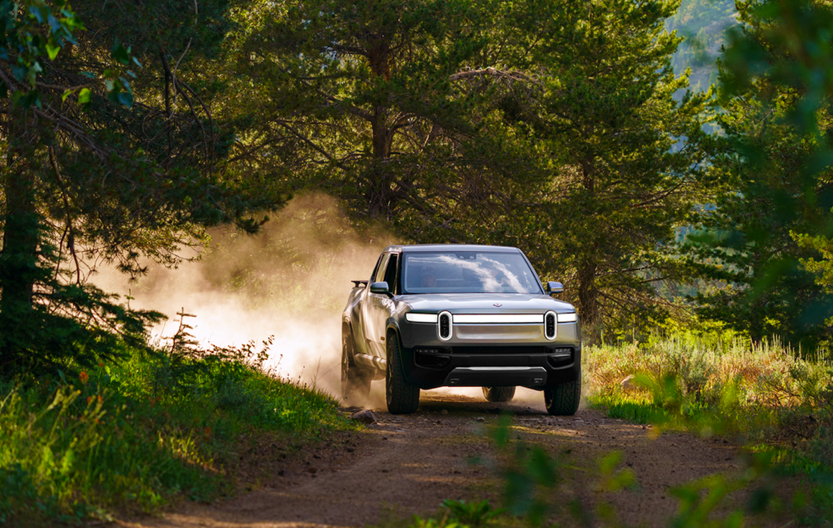 Rivian’s electric SUV and truck can ‘tank turn’