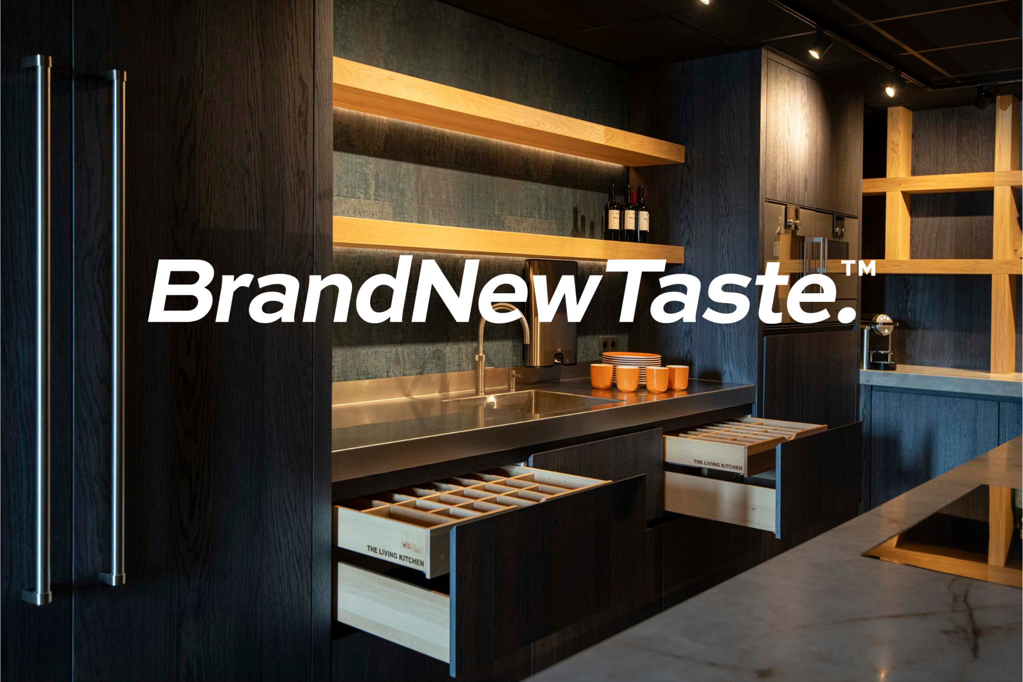 Geautomatiseerd opschonen en verrijken van het contactenbestand van BrandNewTaste