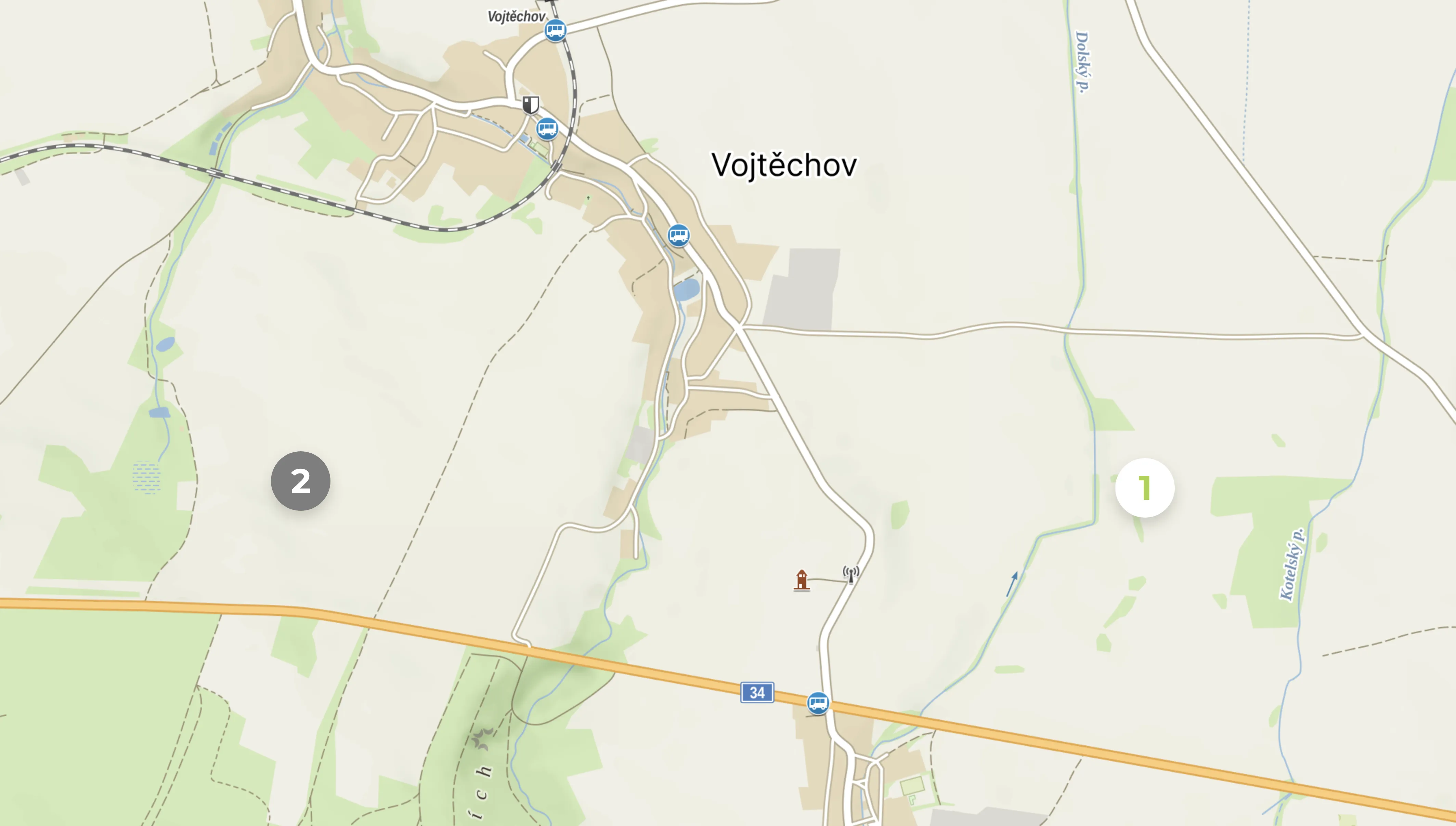 Mapa obce Vojtěchov s vyznačenými silnicemi, zastávkami autobusů, potoky Dolský p. a Kotelský p. a ikonou rozhledny.