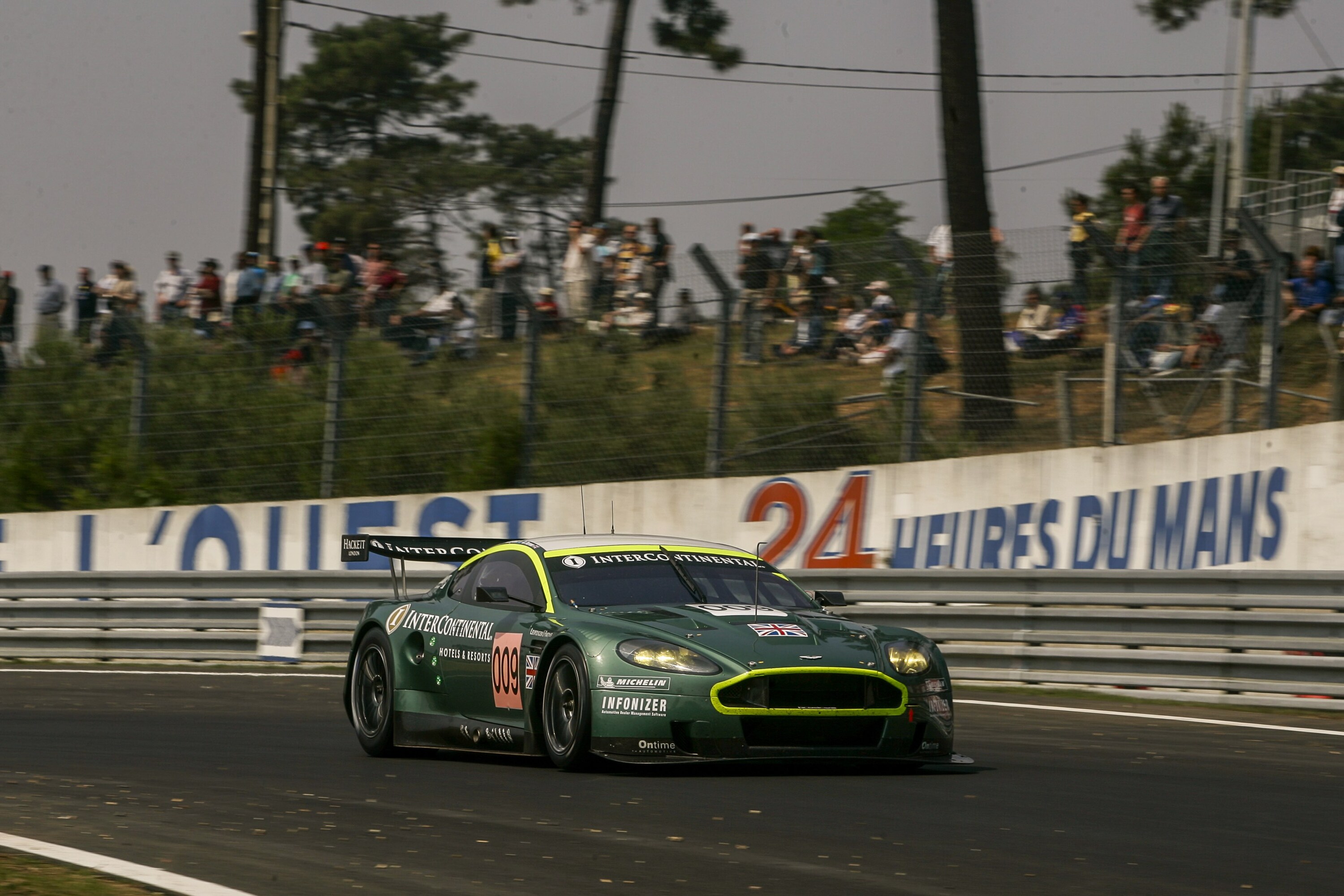 Aston Martin DBR9 010 LeMans