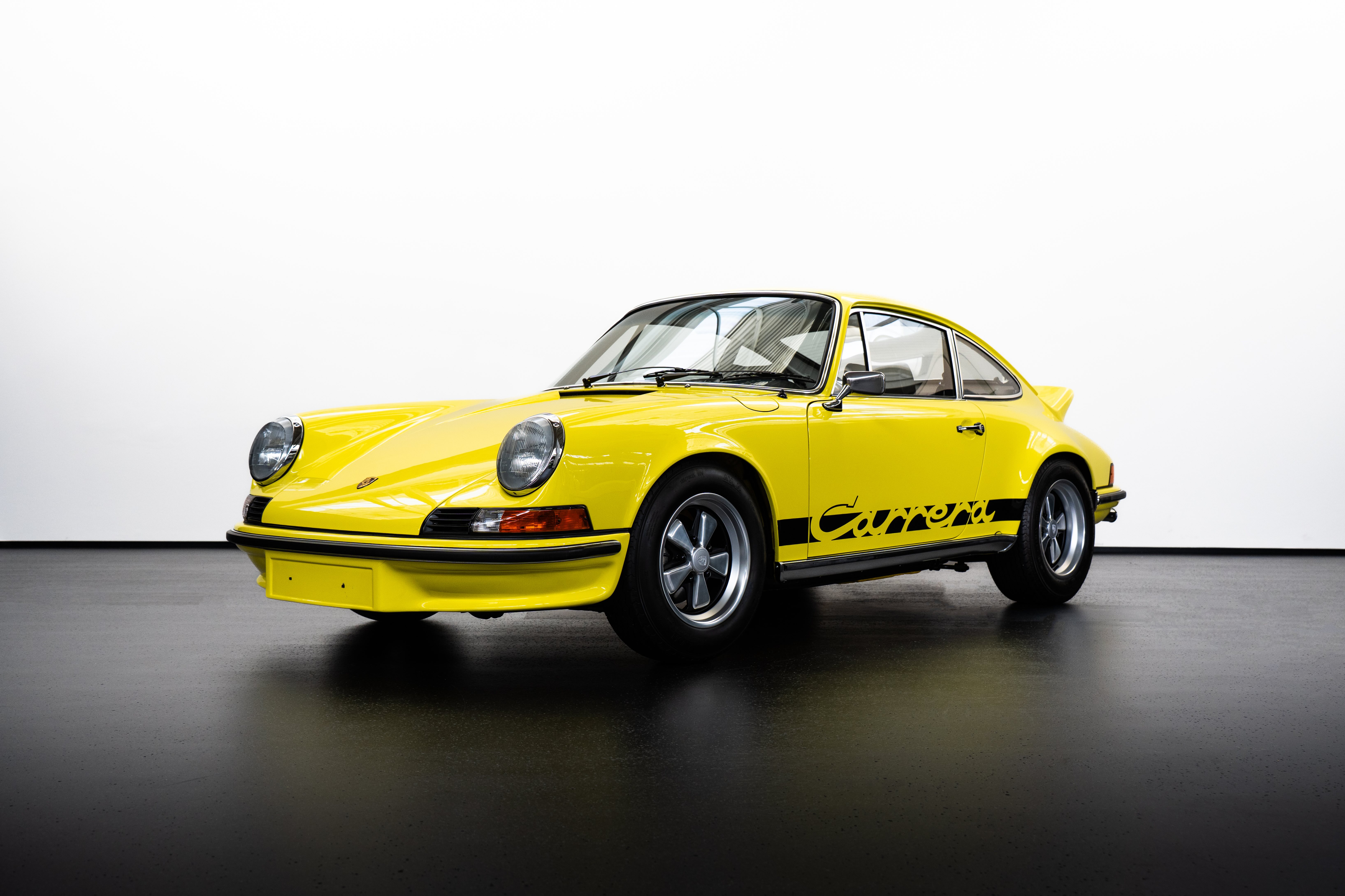 Porsche 911 Carrera RS 2.7 Touring (M472)