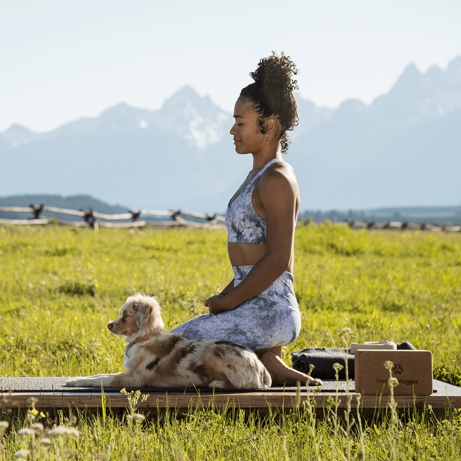 Shining from Within: How Anusara Yoga Helps You Embrace Your Inner Light
