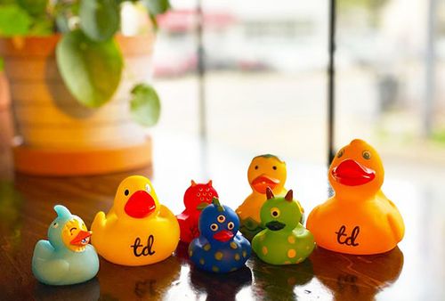 Test Double rubber ducks and friendly rubber ducks