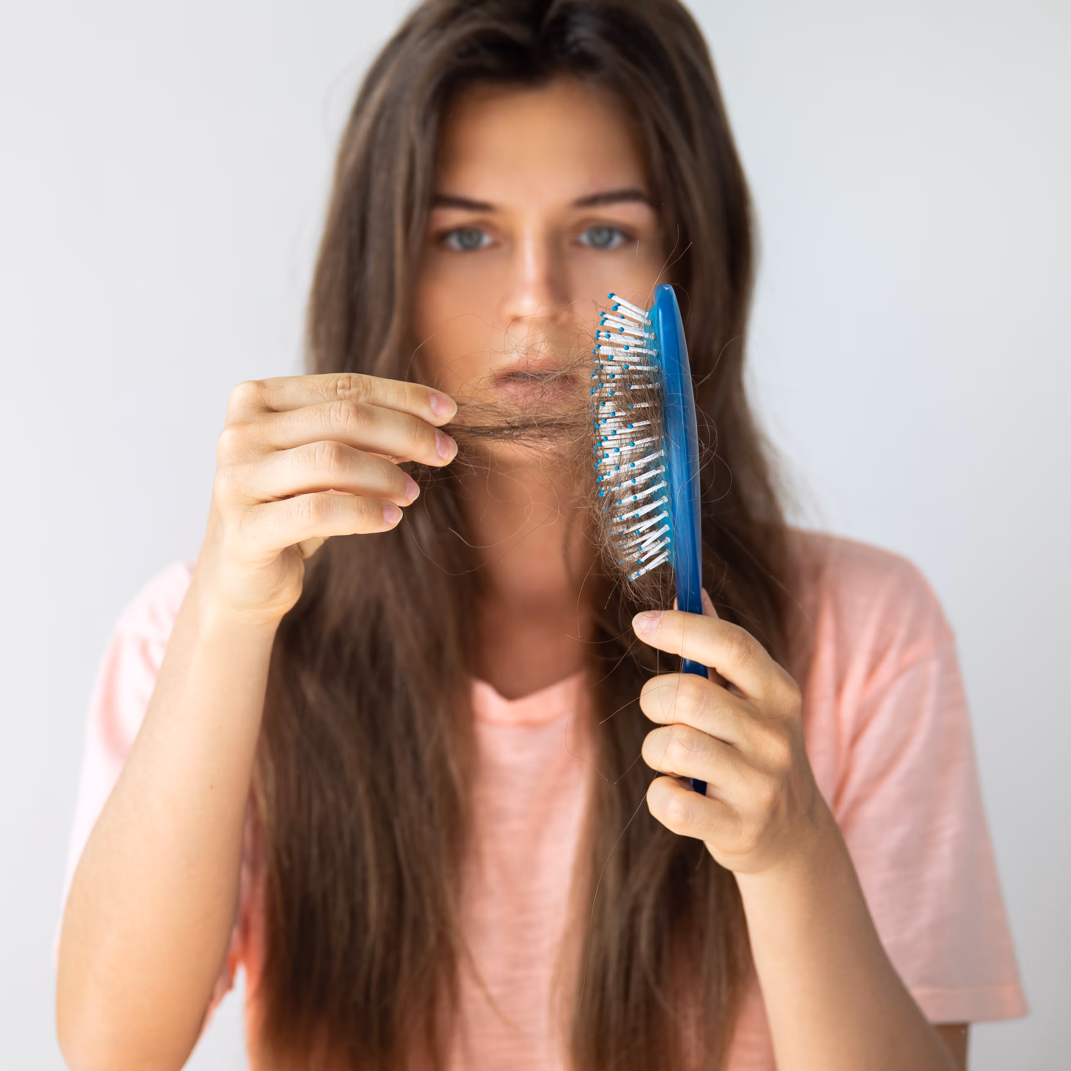woman with damaged hair