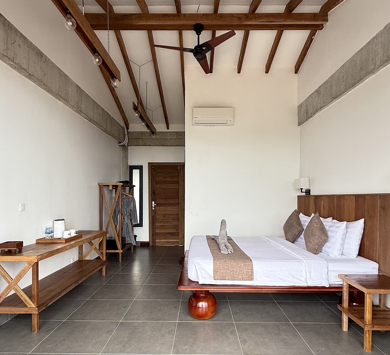 Deluxe Double Bed Room