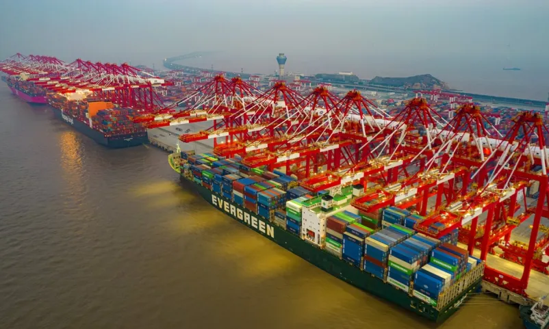 White House: Tariffs on China at 145%