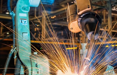 Stanley Engineered Fastening Sales Fall on Auto Weakness