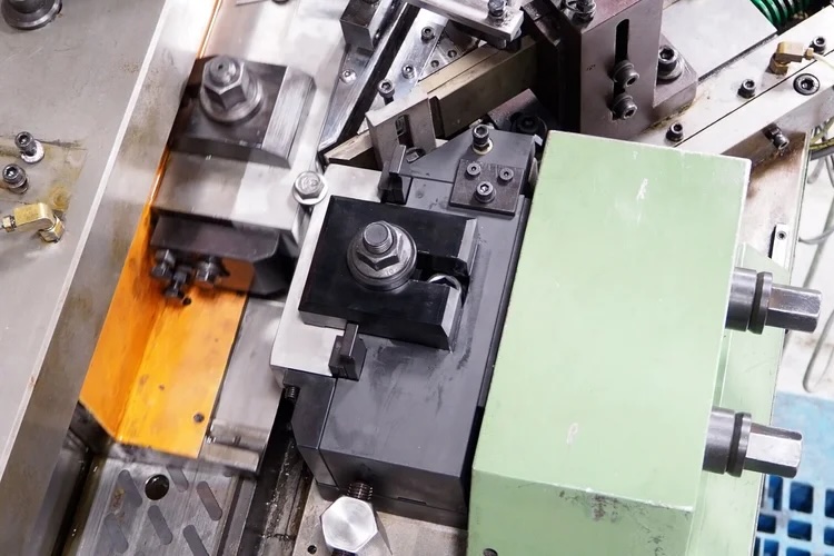 CAMCAR Streamlines with Mule Tech