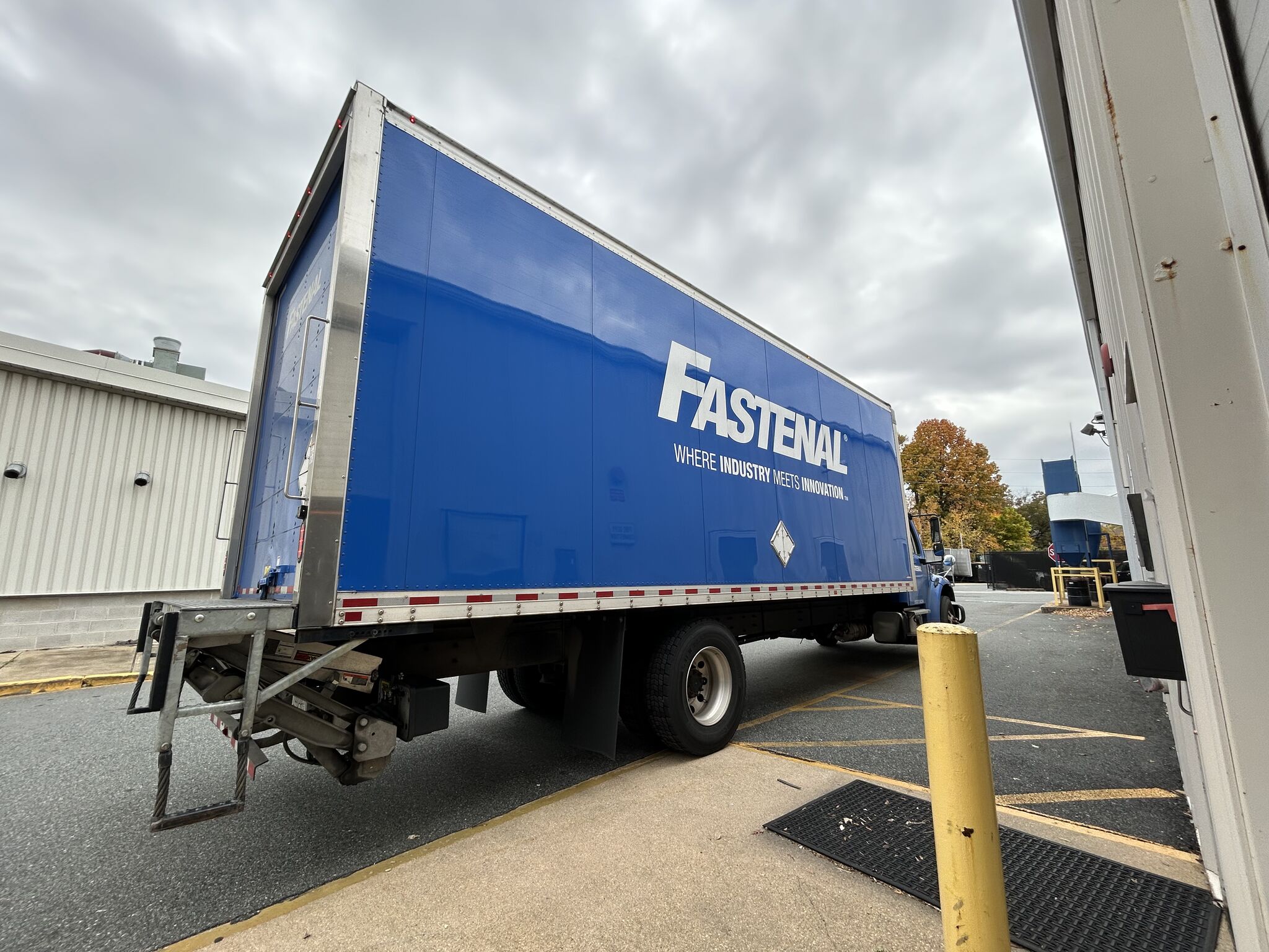 Fastenal Fastener Sales Strong