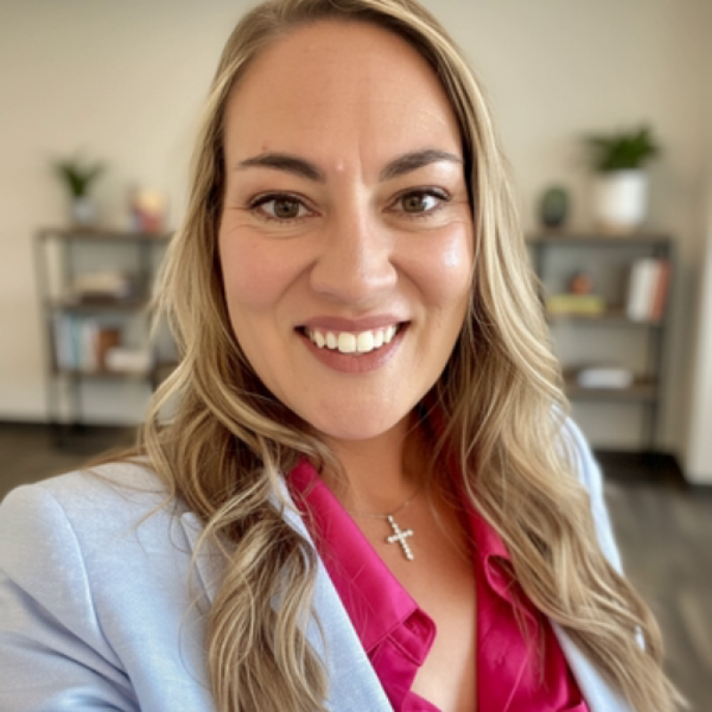 Hanger Bolt Names Operations Mgr.