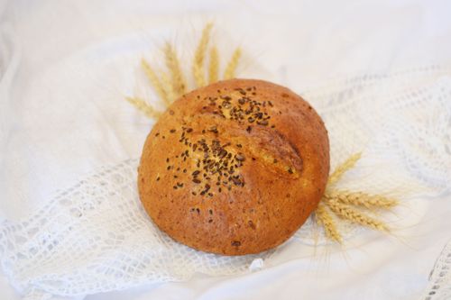 Pâine rotundă cu semințe