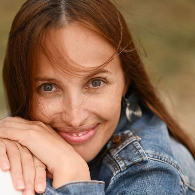 Olga Danneker — author