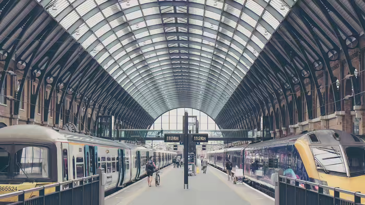 Des trains arrivant sur un nombre limité de quais avec un ordonnancement précis