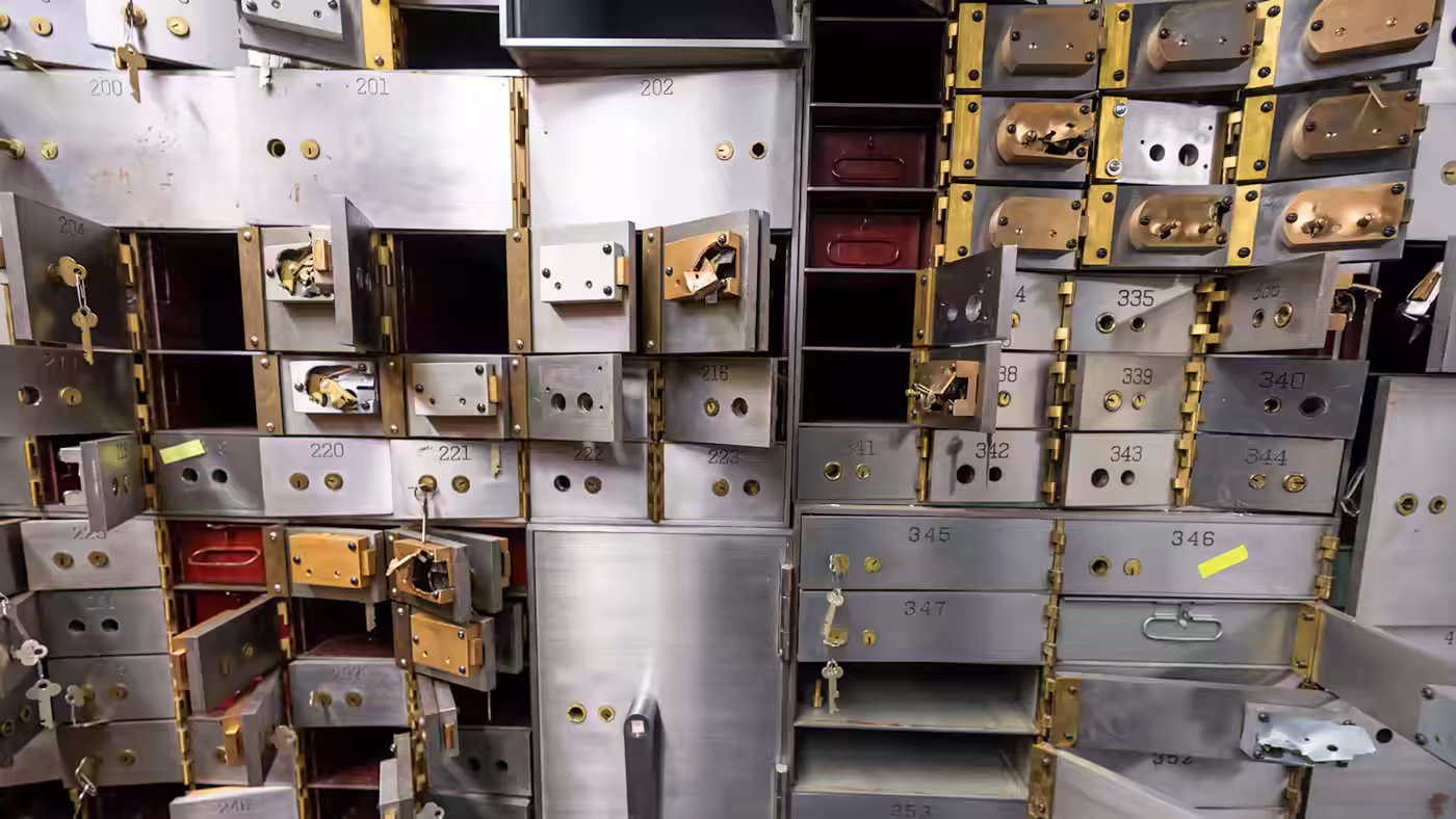 Access to compartments requiring separate authorizations