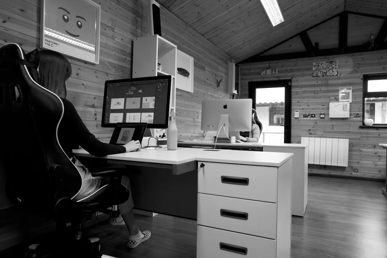 What to consider when creating a website & who to choose!