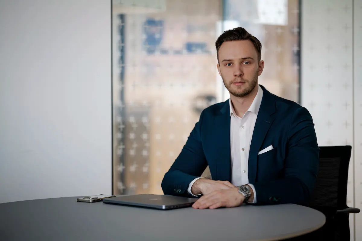 Philipp Statzinger Hero Header smartphone