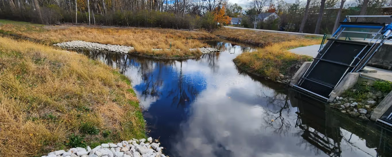 ¿Agua pluvial o fluvial? Descubre cómo diferenciarlas y aprovecharlas