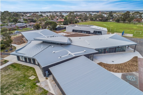 Choosing Between Commercial Construction Companies: The Strategic Guide to High-Stakes Builds