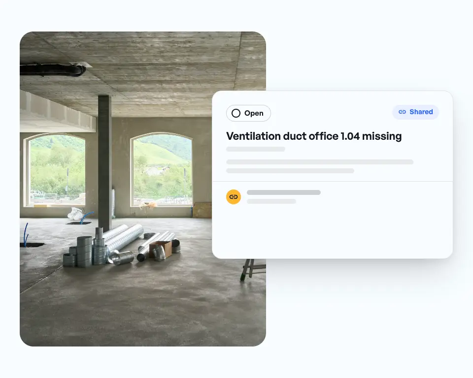 New-build floor with ventilation parts on the ground, next to it the shared punch item Ventilation duct office 1.04 missing, the contractor replies directly through the link.