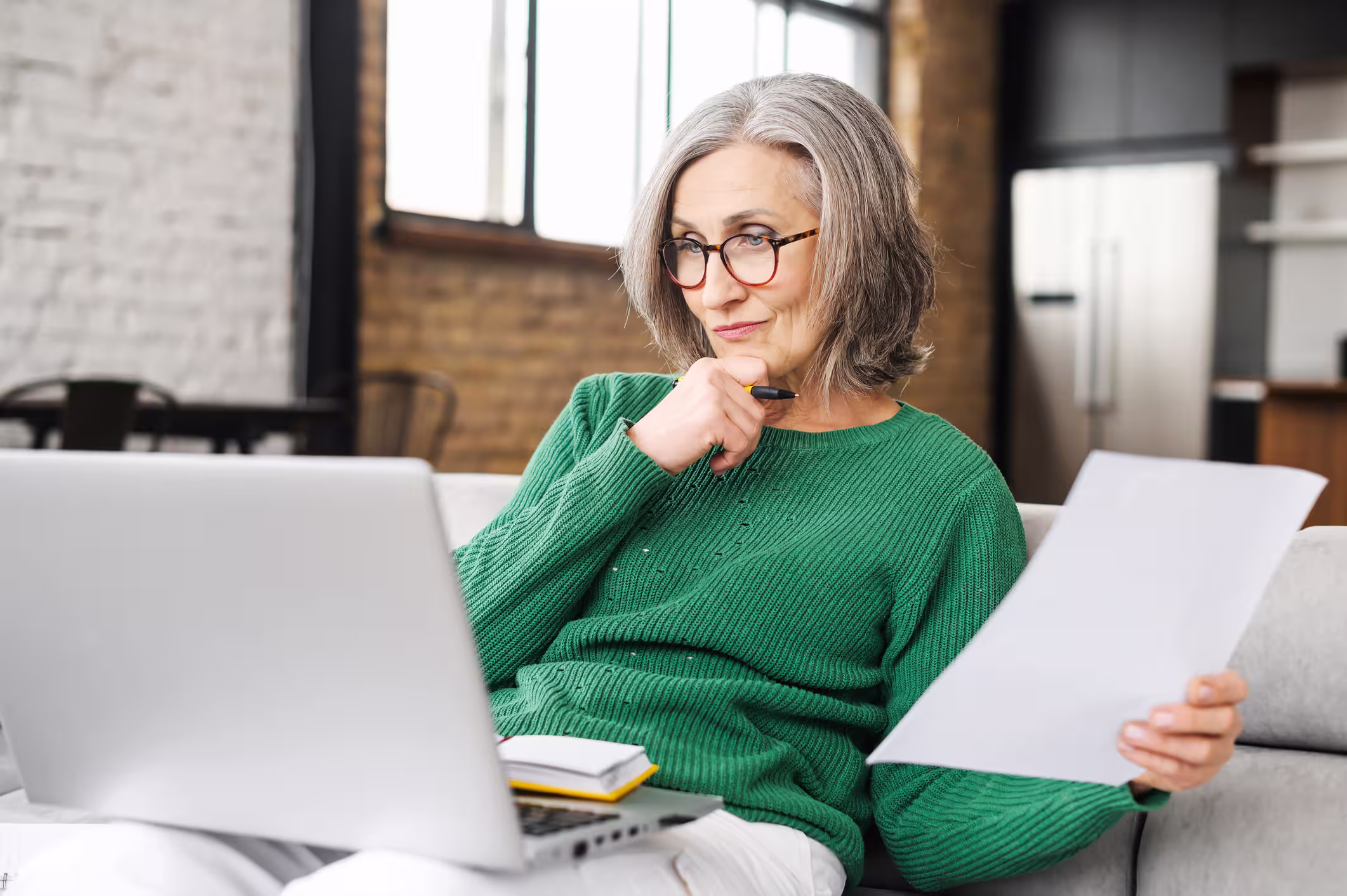 Banque en ligne ou banque traditionnelle : choisir sa banque en 2025