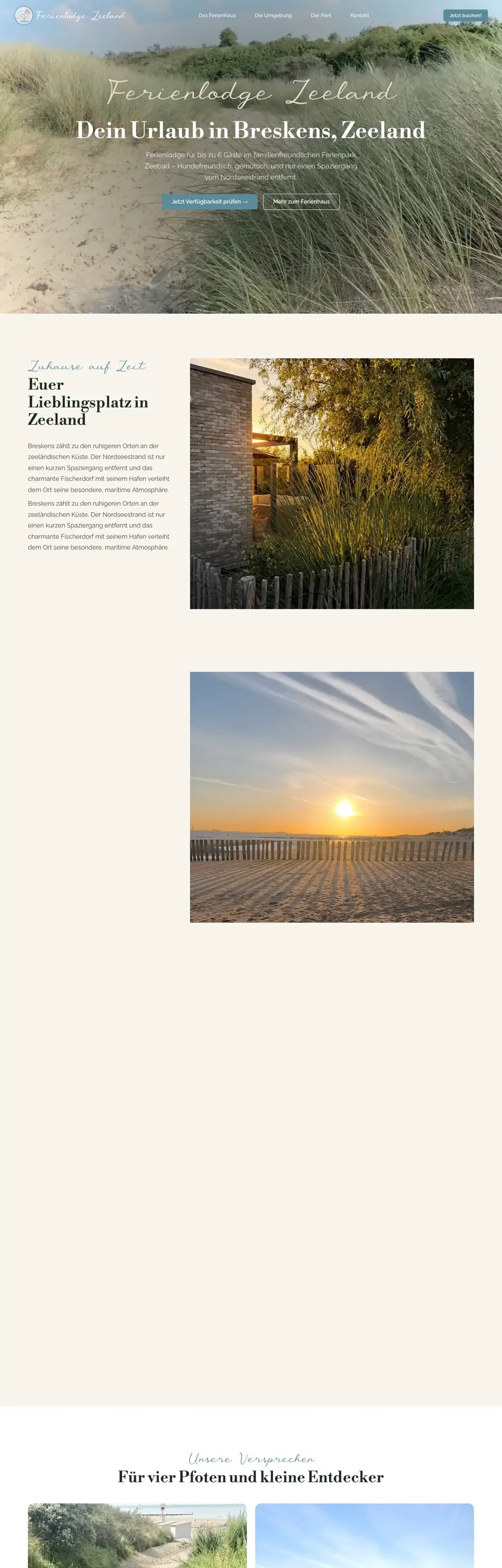 Die Startseite von urlaub-breskens.de: ein Dünenweg zum Nordseestrand mit dem Schriftzug Ferienlodge Zeeland