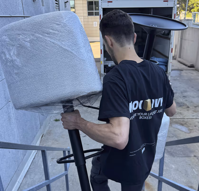 best movers in canada