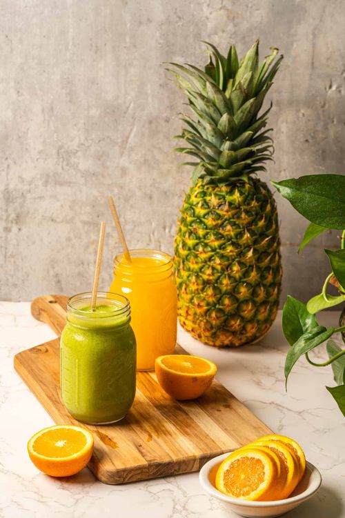 Treesome - fresh orange juice and smoothie