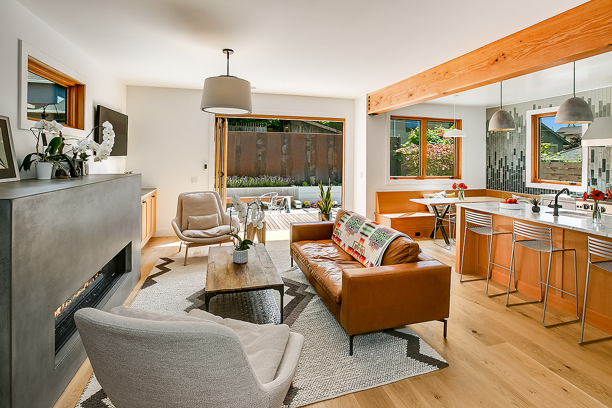 Interior Greenlake Farmhouse Renovation - gallery photo 1
