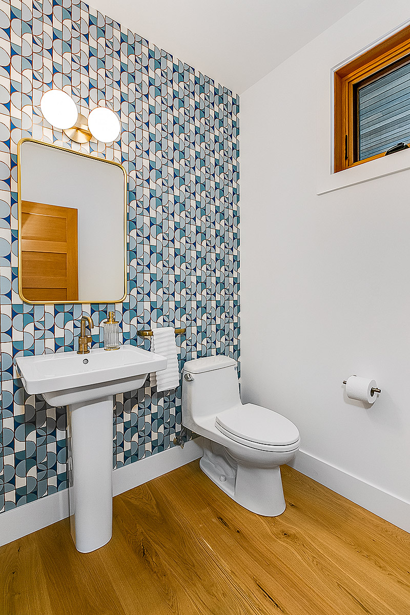 Interior Greenlake Farmhouse Renovation - gallery photo 7
