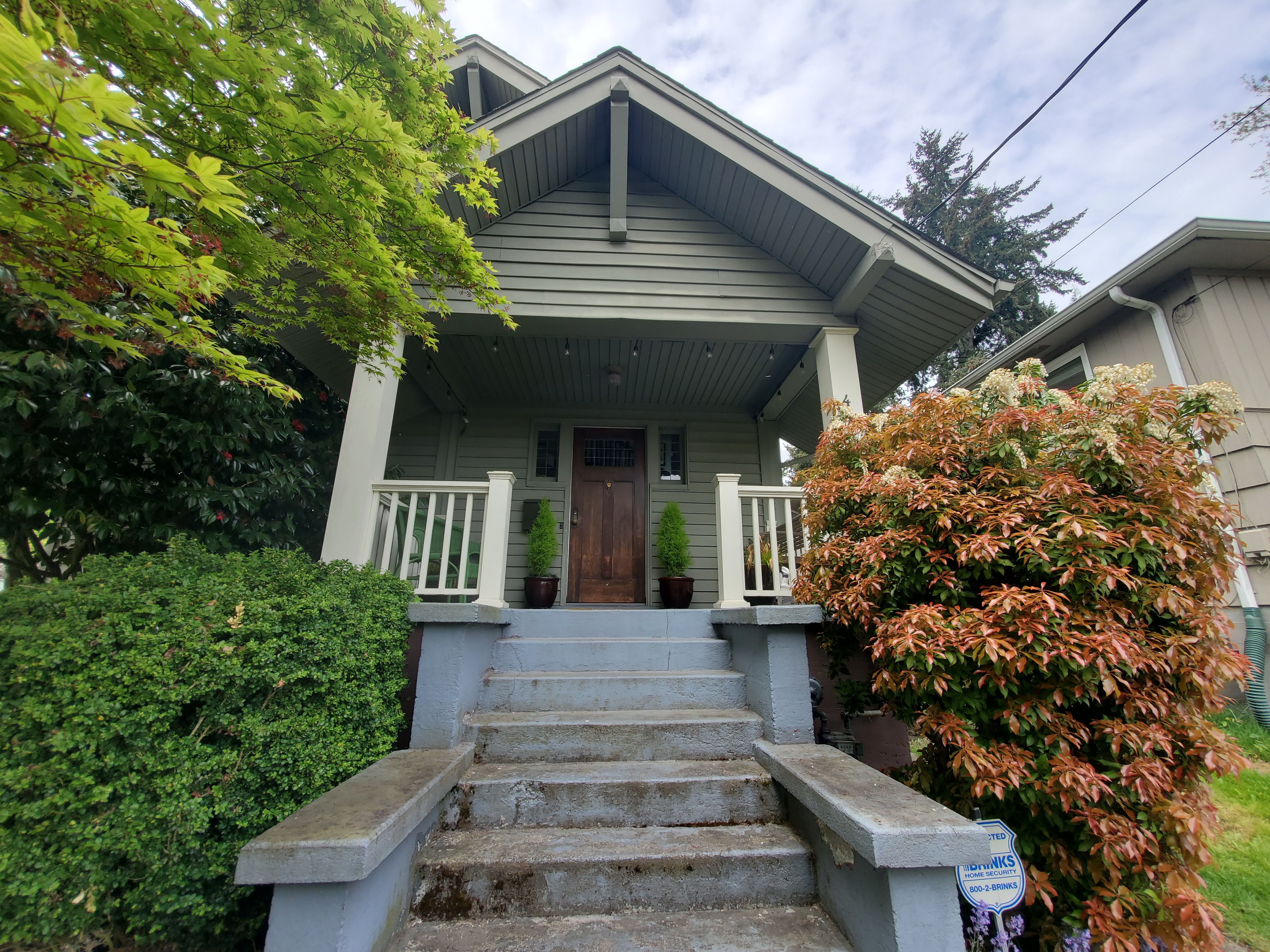 Wallingford Vinyl Tear off and Restoration - gallery photo 1