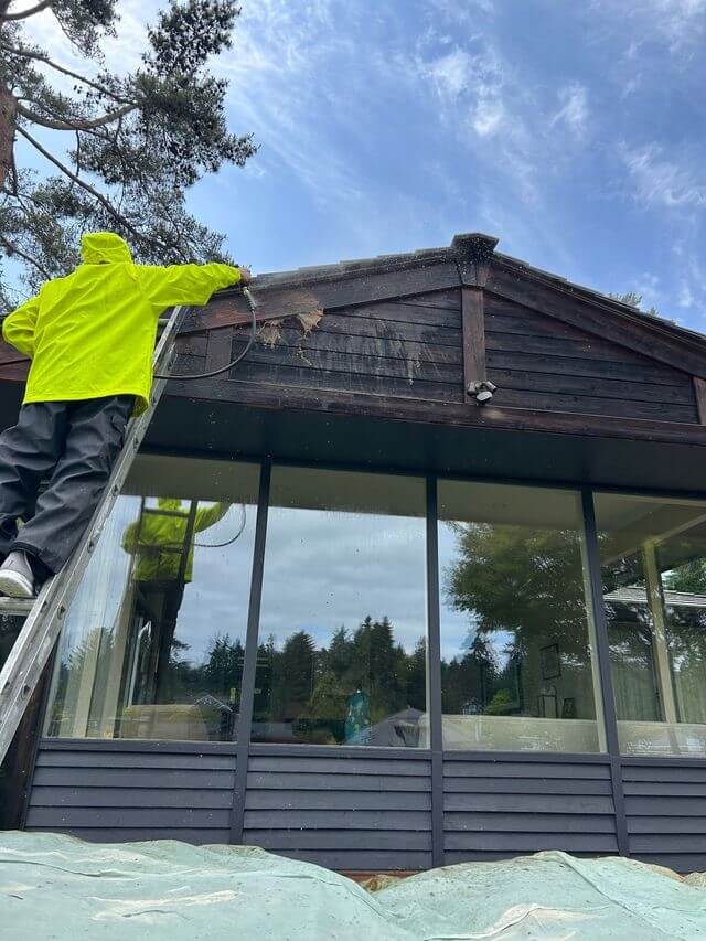 Phinney Ridge Painting - Cedar trim stain stripper and pressurwashing in prep for re-stain (Hunts Point)