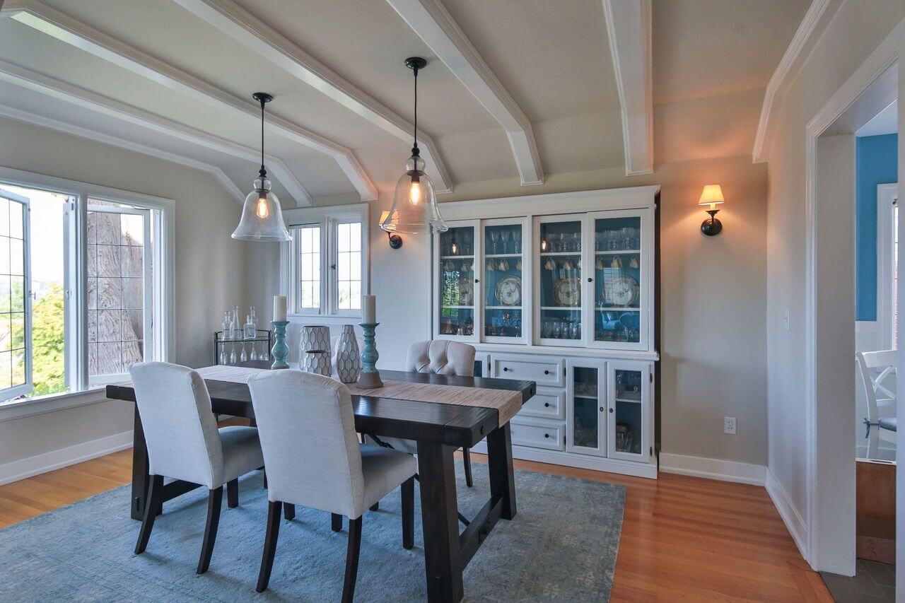 Phinney Ridge Painting - Laurel Hurst, main floor update (Laurel Hurst)