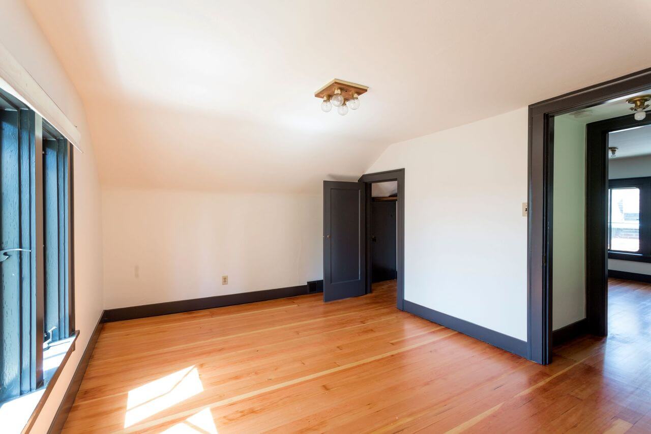 Phinney Ridge Painting - Wallingford, pre-move-in full repaint (Wallingford)