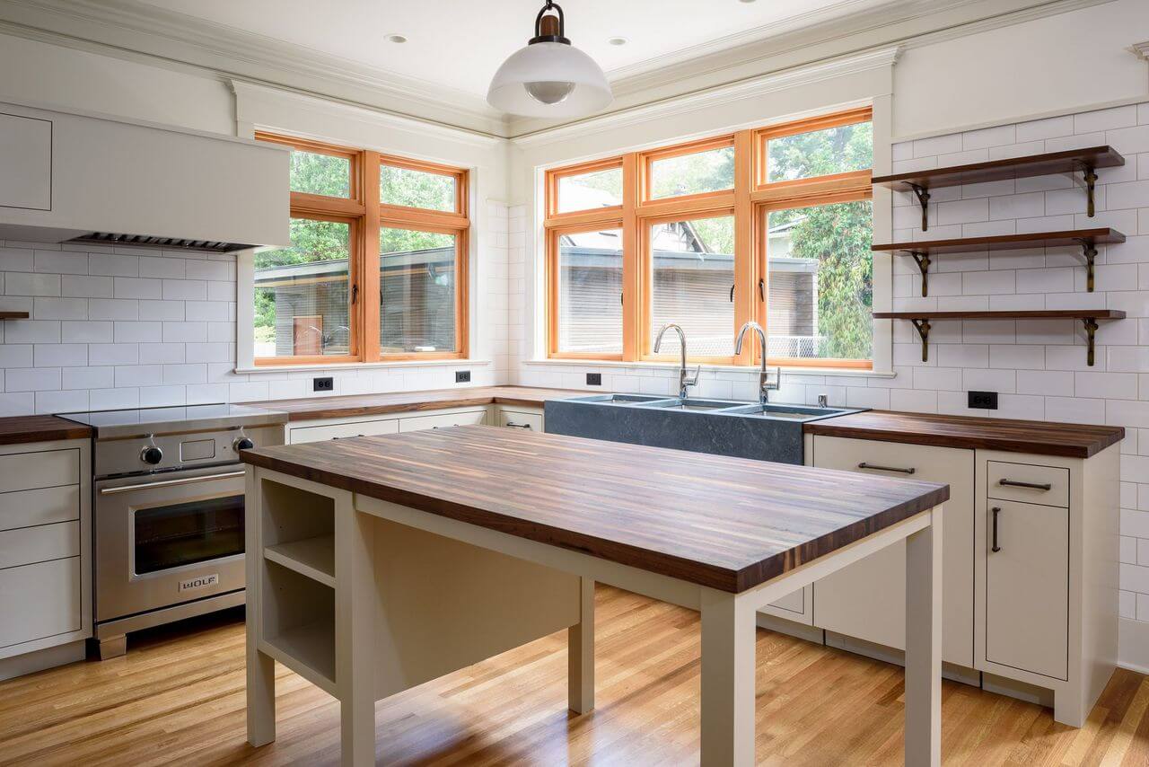 Phinney Ridge Painting - Stevens, full interior repaint and restain (Stevens)