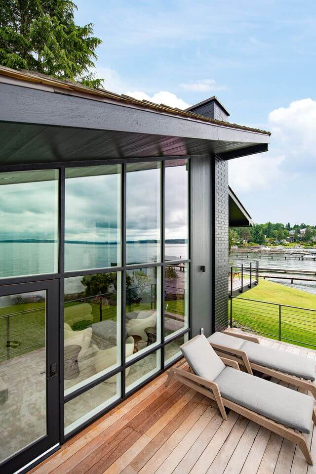 Phinney Ridge Painting - North Mercer Island, full repaint (Mercer Island)