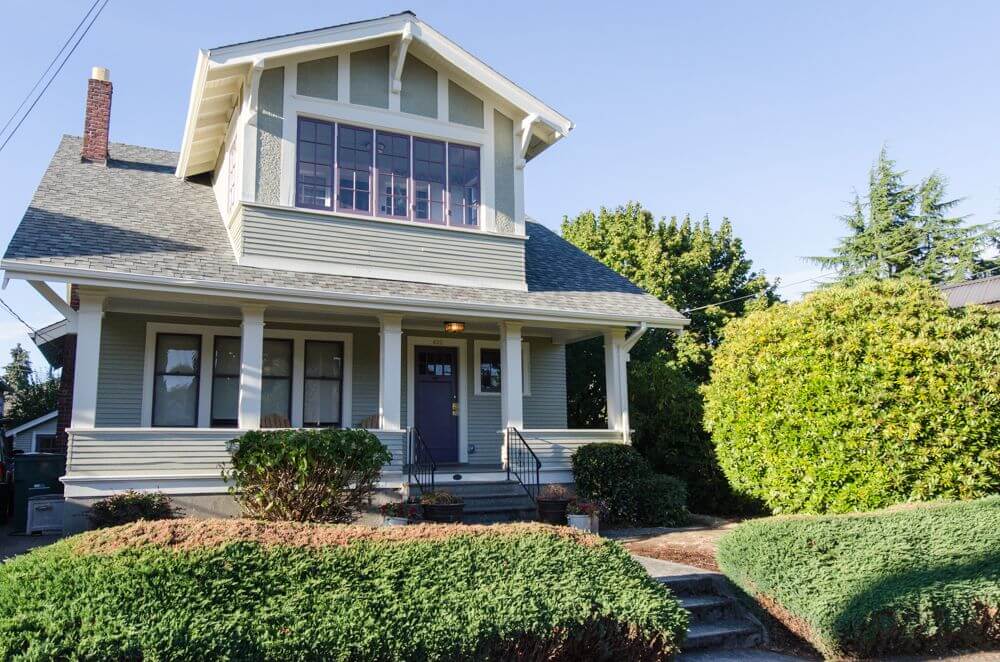 Phinney Ridge Painting - Phinney Ridge, craftsman full restoration and repaint (Phinney Ridge)
