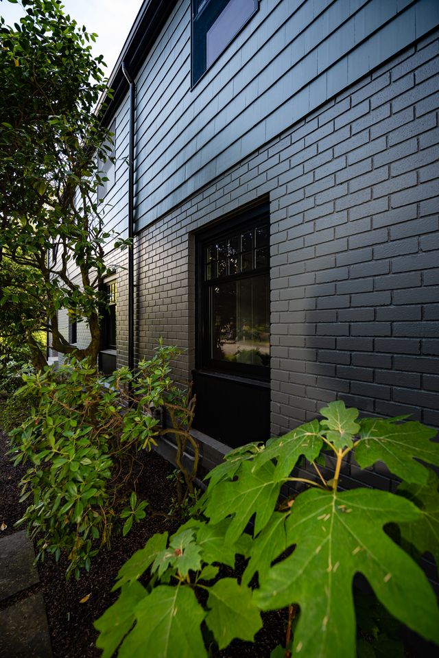Phinney Ridge Painting - Modern update and brick repaint (Seattle)