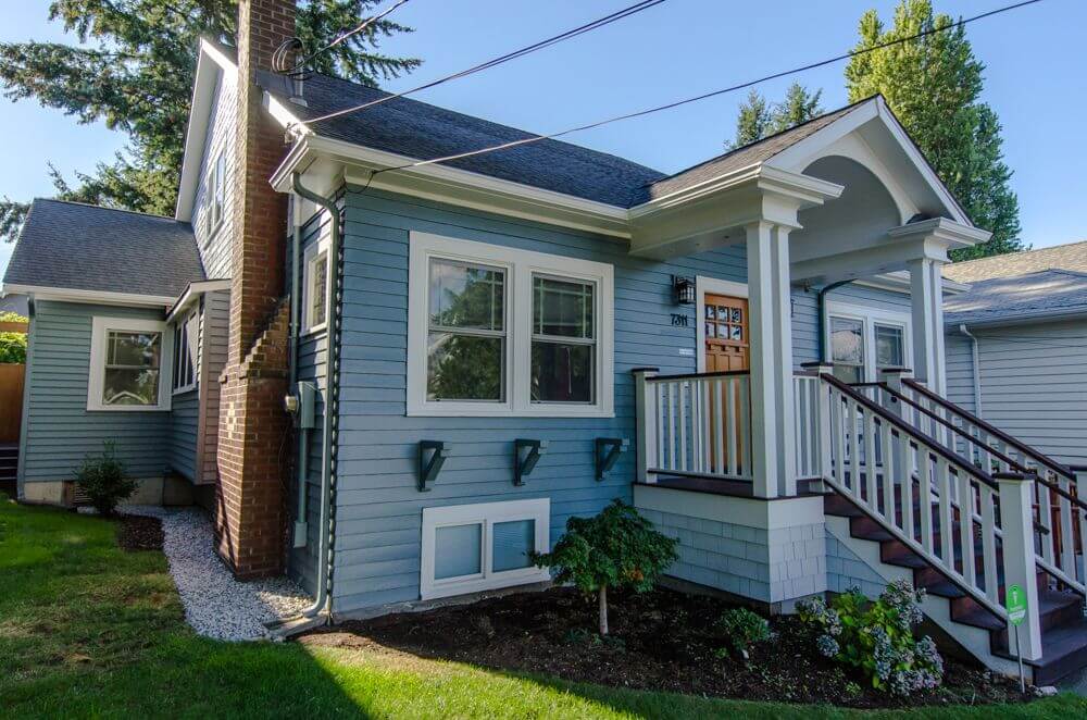 Phinney Ridge Painting - Loyal Heights, full exterior repaint and re-stain (Ballard, Loyal Heights)