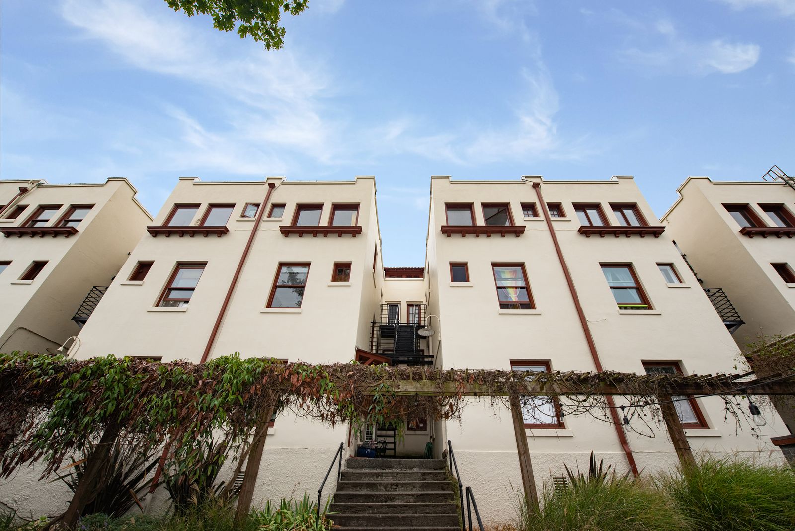 Phinney Ridge Painting - L'Amourita, full exterior repaint and restoration (Eastlake)
