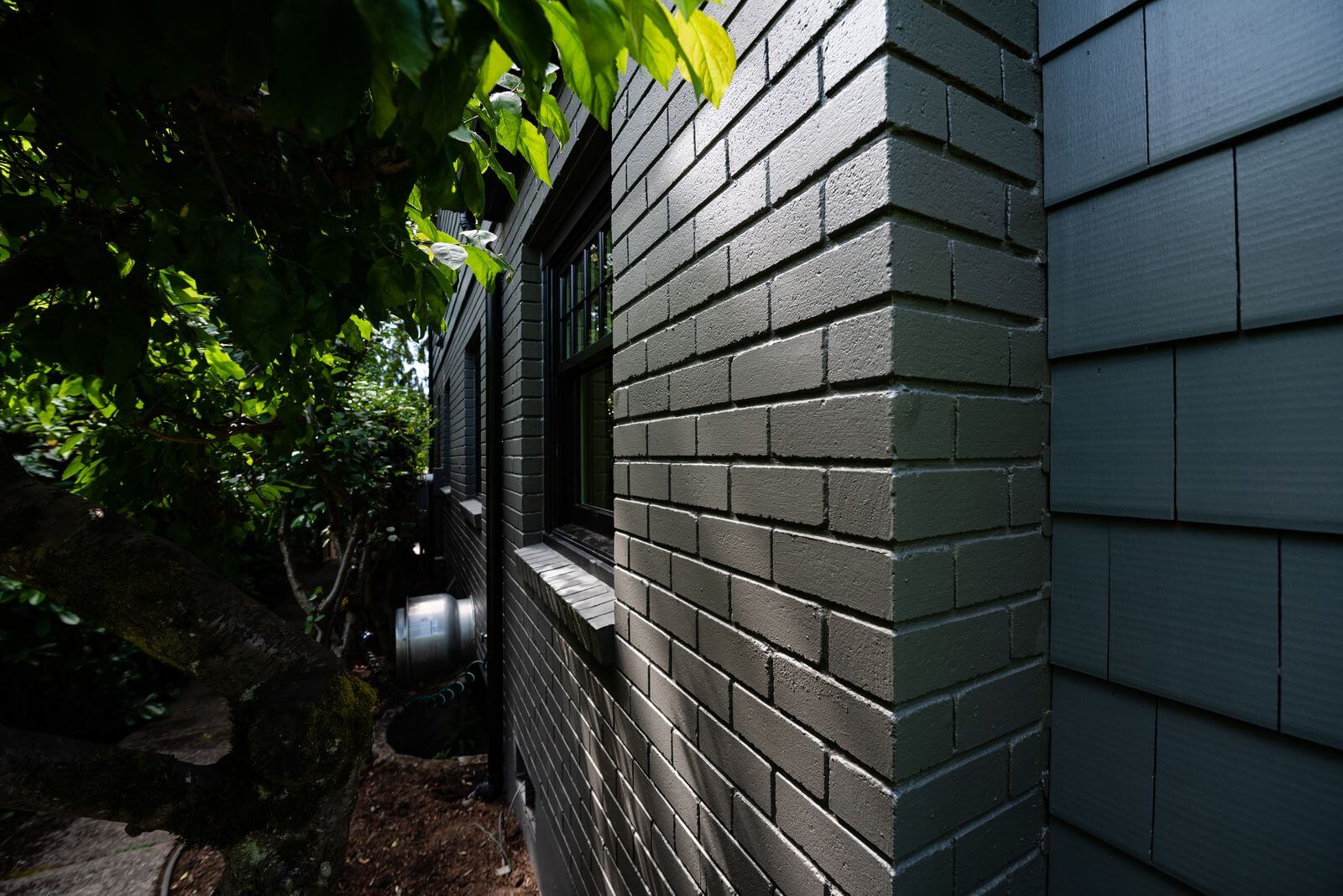Phinney Ridge Painting - Modern update and brick repaint (Seattle)