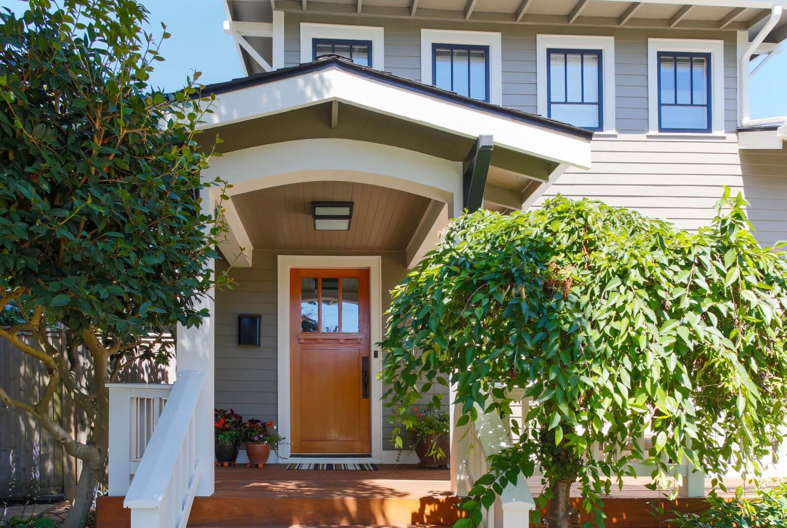 Phinney Ridge Painting - Latona, full repaint, door refinish and deck refinish (Greenlake, Tangle Town, Latona)