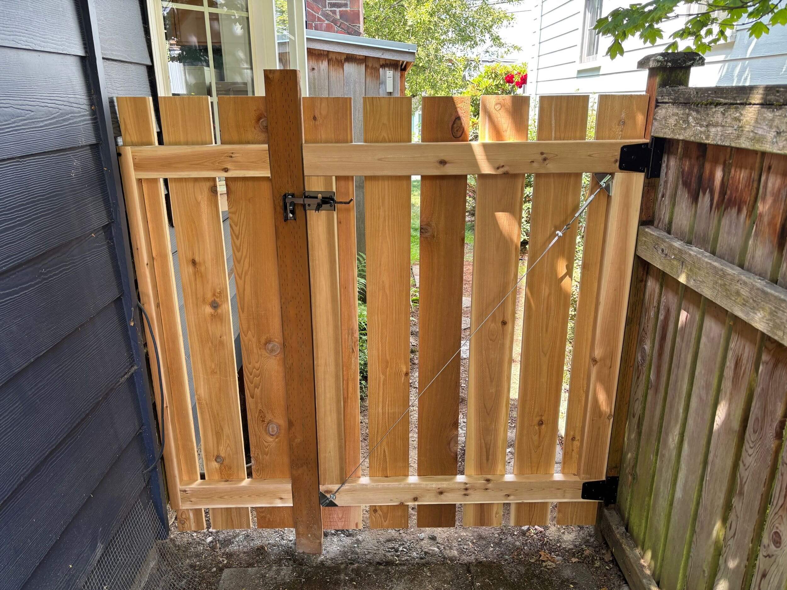 Phinney Ridge Painting - Gate rebuild (Greenwood)