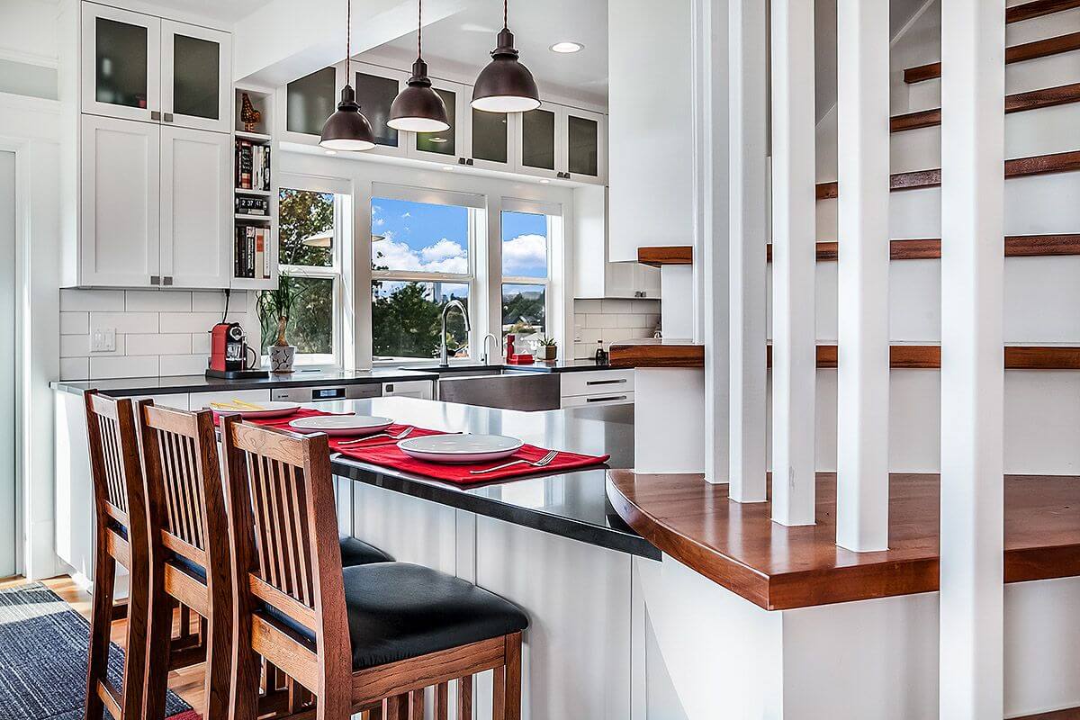 Phinney Ridge Painting - Full interior repaint, ceilings, walls trim and cabinets (Mt Baker)
